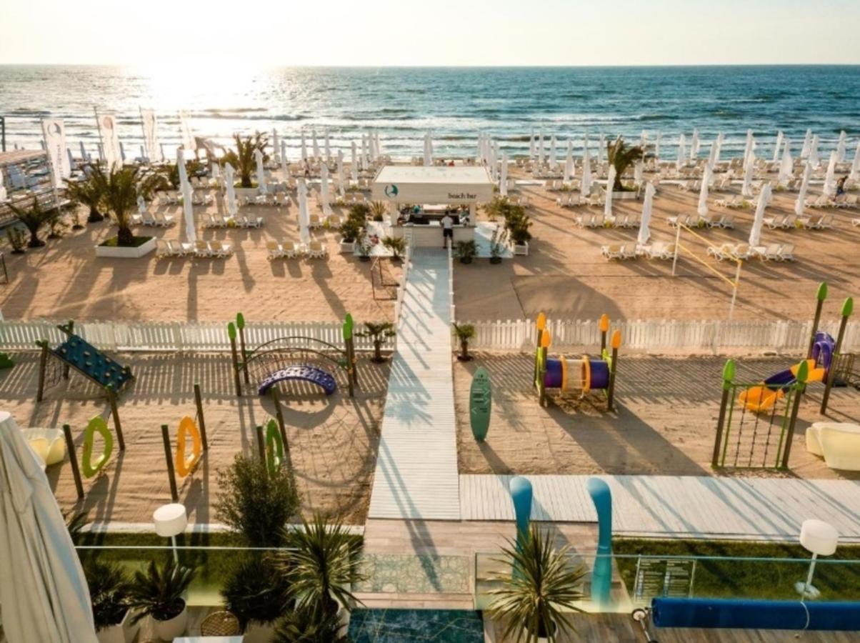 Summerland Sea & Lake Mamaia Kültér fotó