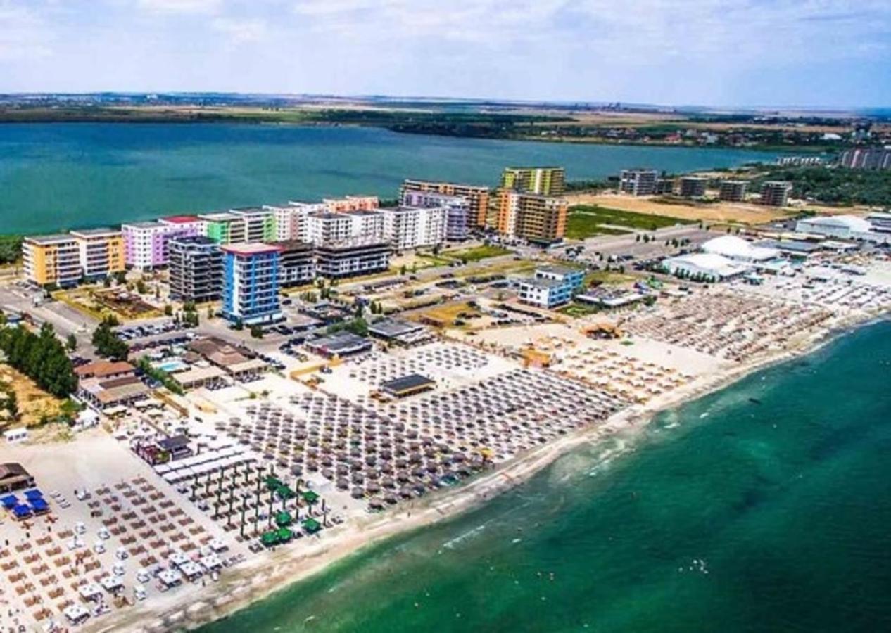 Summerland Sea & Lake Mamaia Kültér fotó